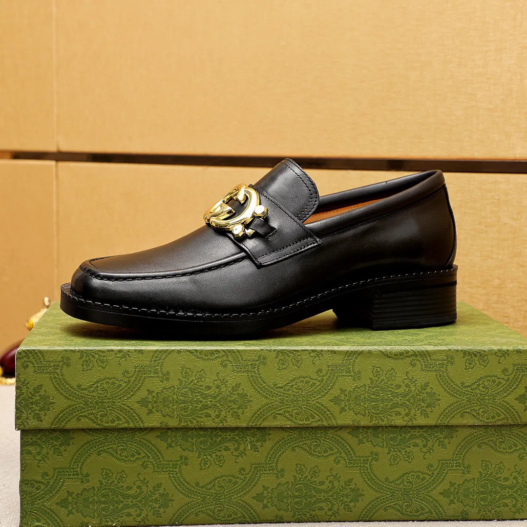 Men's shoes 💰560 💐Original Gucci GUCCI official website formal shoes Italian 🇮🇹 first layer calfskin ➕ top imported water-dyed cow 🐂 leather lining 💋 fine handmade original outsole, the real thing looks better when photographed in person Standard size 38-44 (45.46🉑️customized)